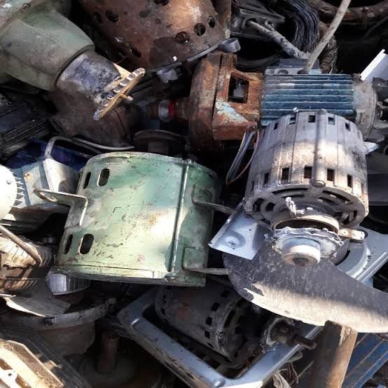 Top Grade Electric Motor Scrap at Affordable Prices Lead Battery Scrap Used Car Scrap Drained Lead Acid Battery Auto Origin